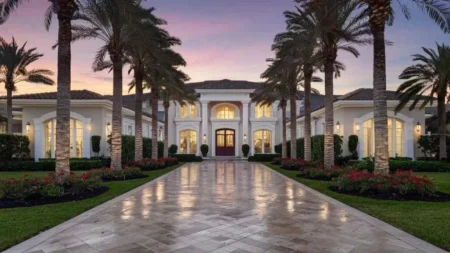 Inside Morgan Wallen New House: Nashville’s Ultimate Country Home Country superstar Morgan Wallen's new house in Nashville featuring a luxury farmhouse design with professional recording studio and resort-style outdoor amenities.